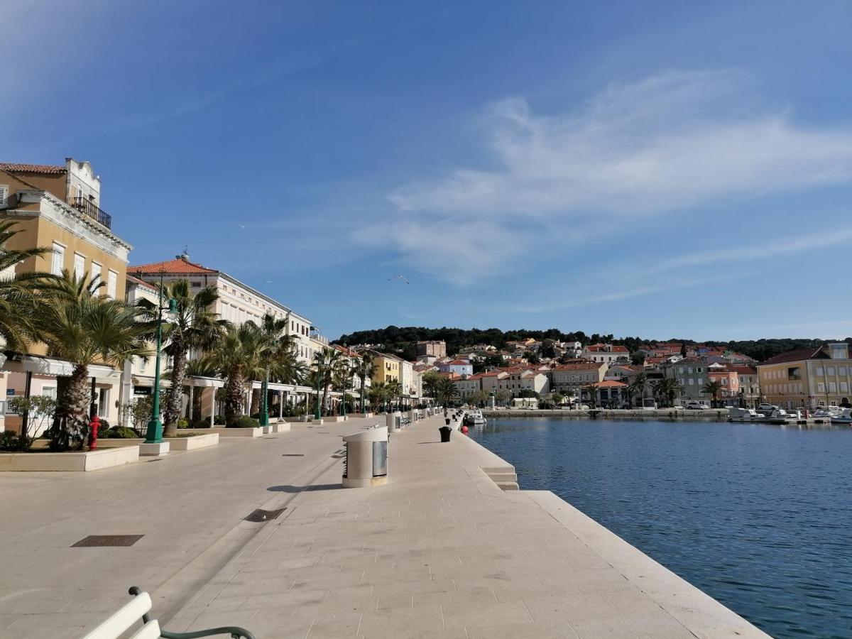 Apartments Marlen Mali Lošinj Dış mekan fotoğraf