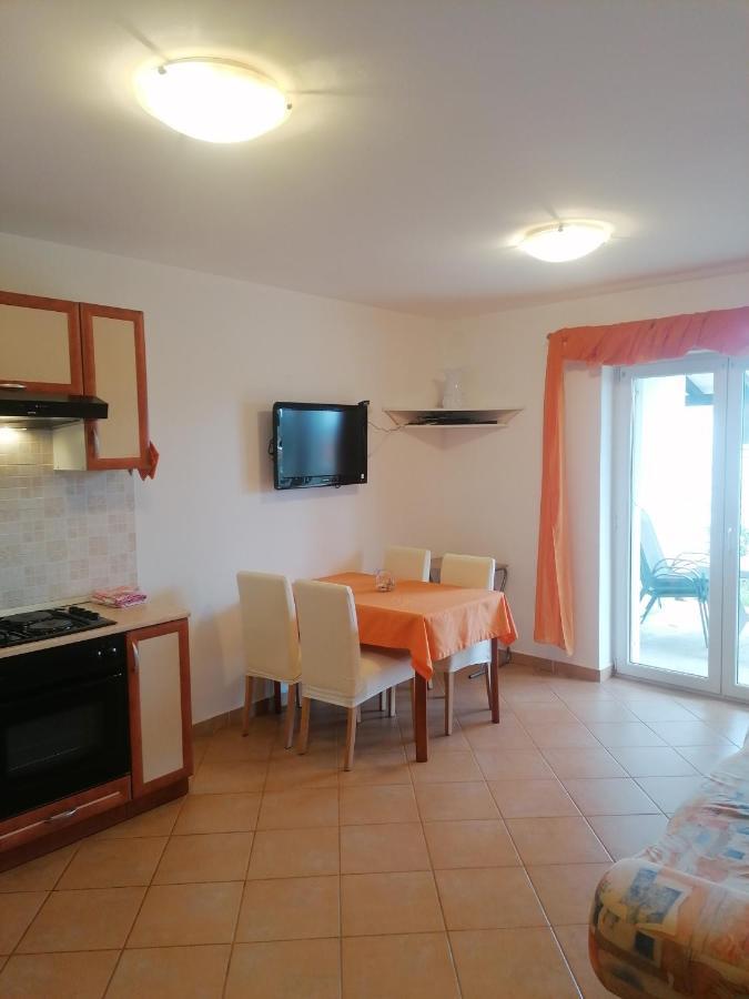 Apartments Marlen Mali Lošinj Dış mekan fotoğraf